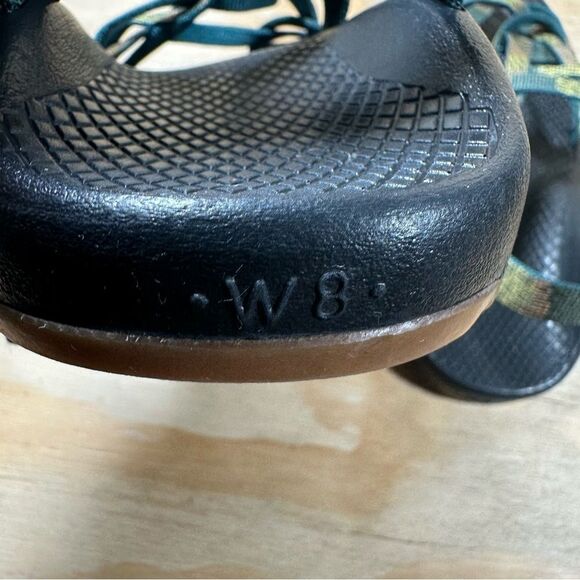 Chaco Multicolor Strappy Sandals Women’s Size 8 - Picture 8 of 9